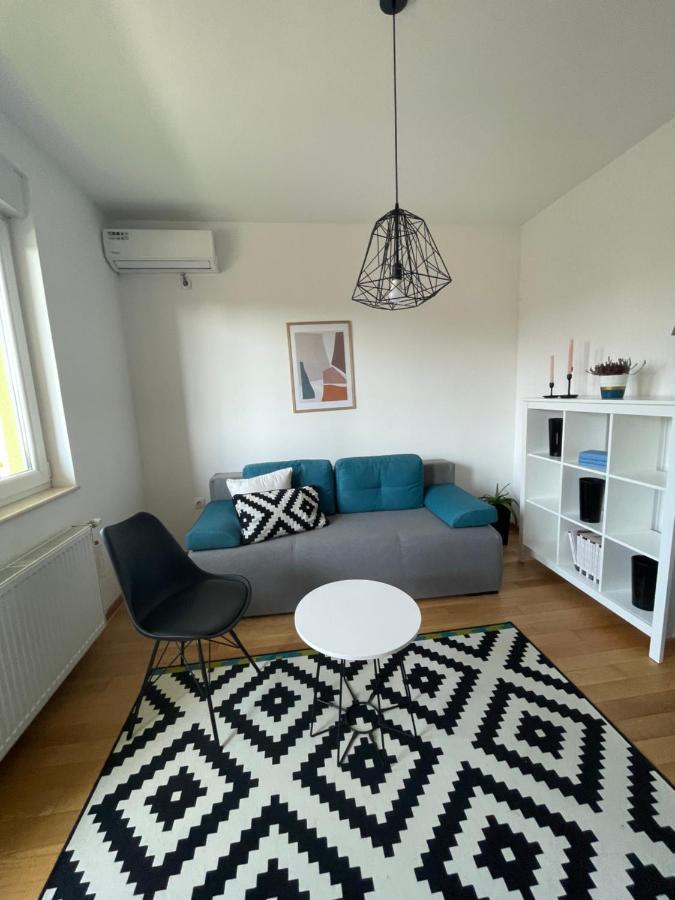 Sunny Studio Daire Novi Sad Dış mekan fotoğraf